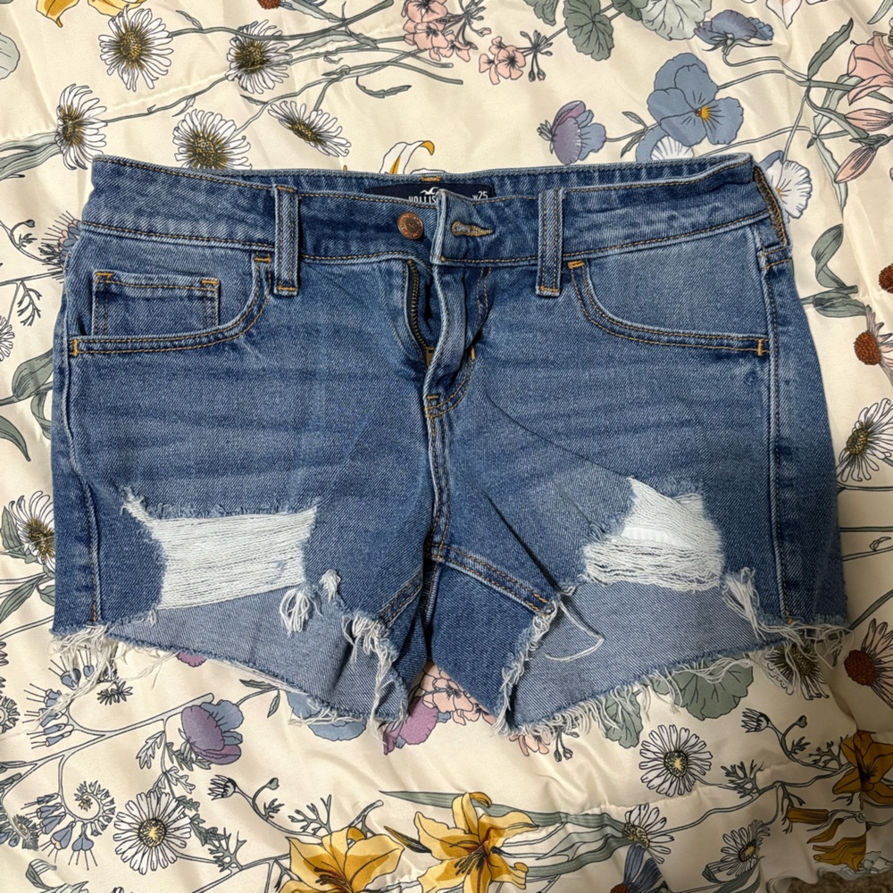 Hollister boyfriend shorts